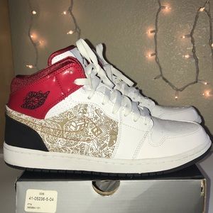 Jordan: AJ Retro 1 Phat 20